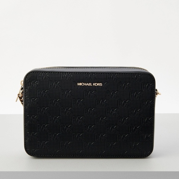 Michael Kors Handbags - Michael Kors| Jet Set Large Saffiano Leather Crossbody Bag